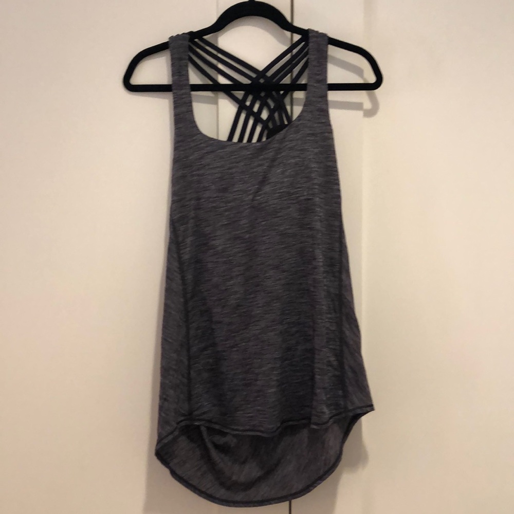 Lululemon tank with built in bra
